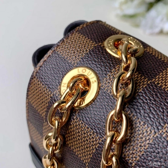 Frstbag ru VAVIN VUITTON LOUIS PM 0717